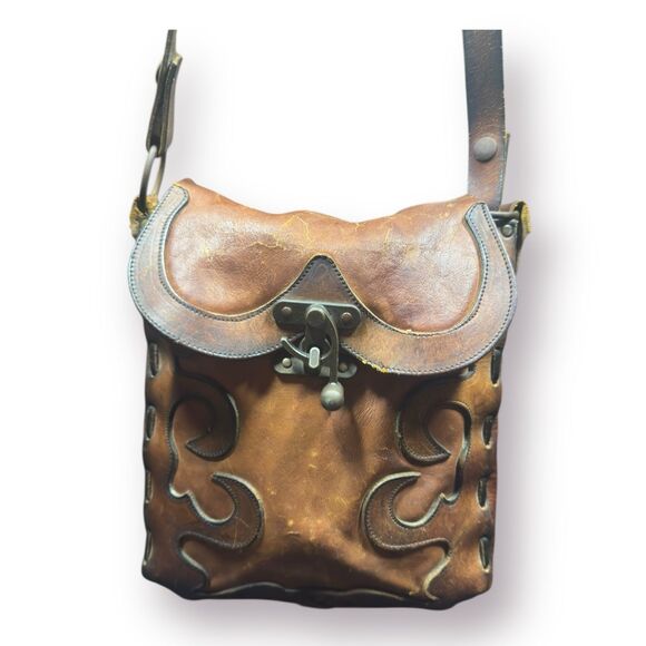 Vintage Leather Hippie Saddle Bag Crossbody‎ Purse Boho Chic Rare 1960s - Picture 3 of 7